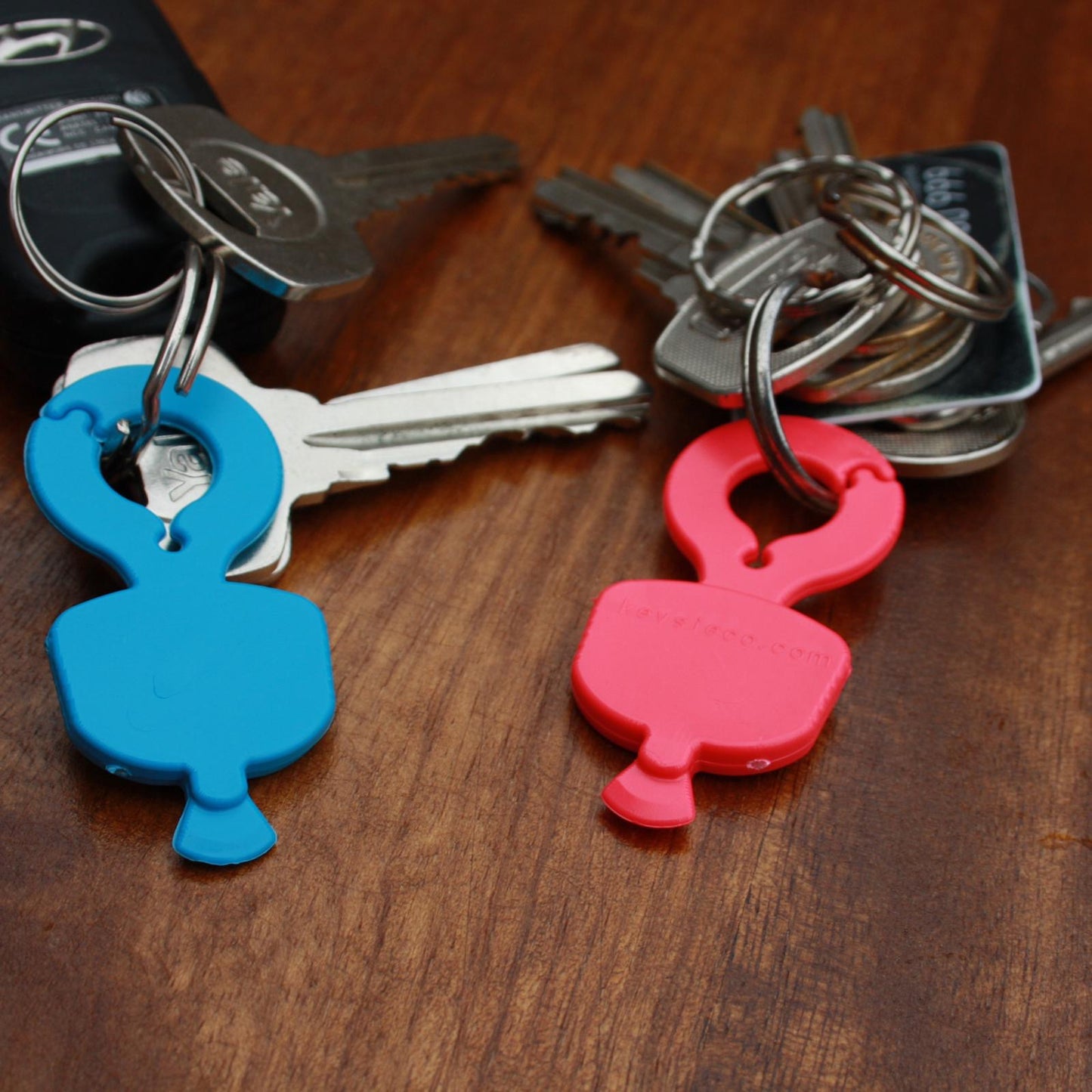 Keysie 4-Pack | Multi-Purpose Nail Saving Keyring Attachment